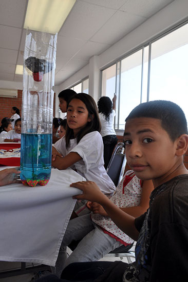 Visita primera dama Campamento de Verano en la colonia Los Montes