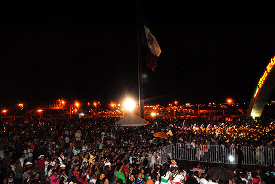 Conmemoran en Acuña el 201 Aniversario de la Independencia de México