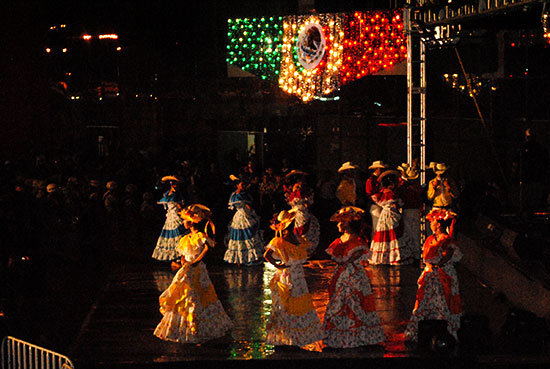 Conmemoran en Acuña el 201 Aniversario de la Independencia de México