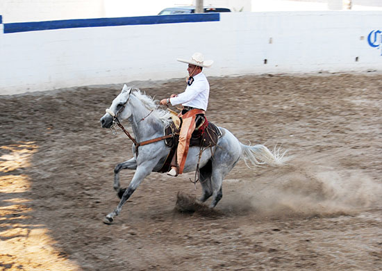 Disfrutaron cerca de 2 mil personas la gran “Charreada Amistosa”