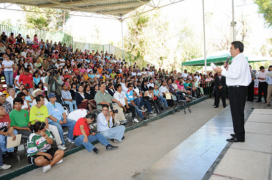 El gobernador Jorge Torres inició el programa “TR Móvil” en Torreón