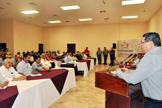 Respalda municipio proyectos creativos