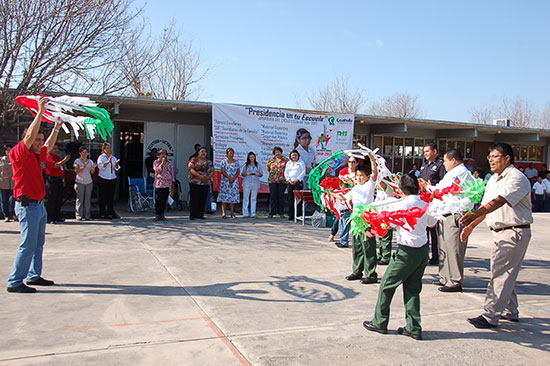 Sensibilizan a funcionarios municipales con dinámicas de capacidades diferentes