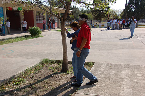 Sensibilizan a funcionarios municipales con dinámicas de capacidades diferentes