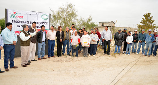 Arranca el  programa de electrificación en colonias populares