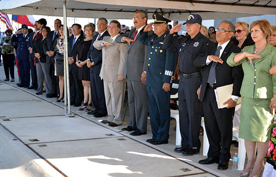 Autoridades de Del Río y Acuña celebraron el Abrazo de la Amistad