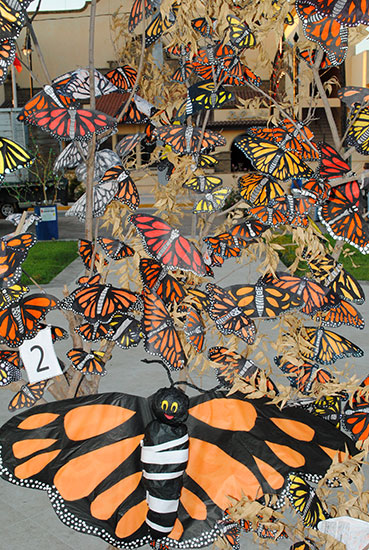 Dan bienvenida a mariposa monarca con Festival Artístico