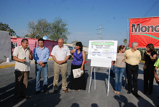 Inauguran obra de pavimentación en Monclova