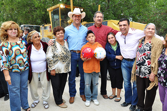 Se incorporan al desarrollo más sectores que se mantuvieron rezagados en Piedras Negras