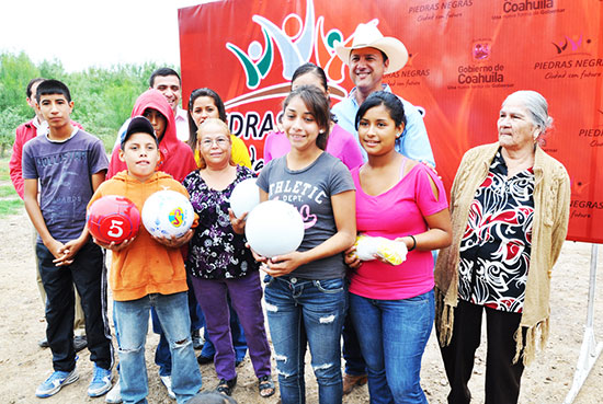 Se incorporan al desarrollo más sectores que se mantuvieron rezagados en Piedras Negras