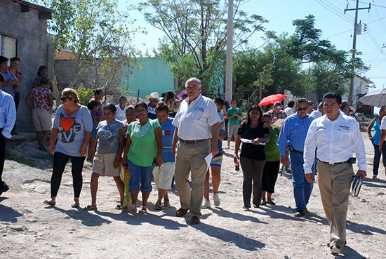 Supervisa Melchor Sánchez introducción de red de drenaje