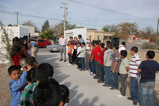 Entrega Antonio Nerio obra a escuela Miguel Hidalgo