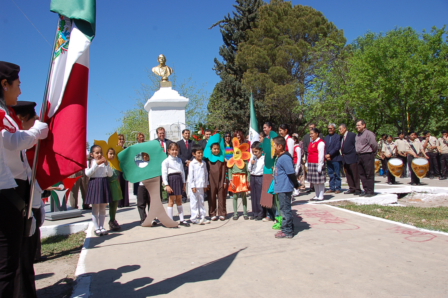 Conmemora Antonio Nerio natalicio de Benito Juárez