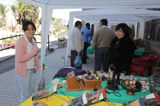 Continúa en el Archivo Municipal la Feria de la Historia 