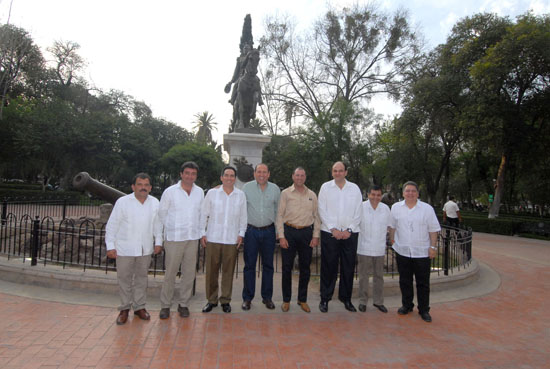 El gobernador recorre La Alameda con alcaldes