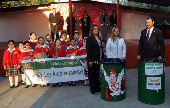   ENTREGA ALCALDE OBRA DE PINTURA GENERAL EN LA ESCUELA  PRIMARIA BENITO JUÁREZ  