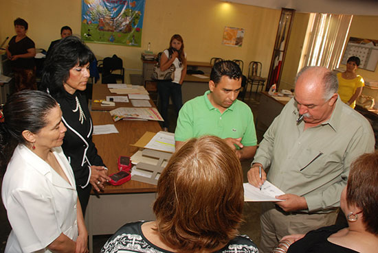 Entrega alcalde obra en escuela Cuauhtemoc