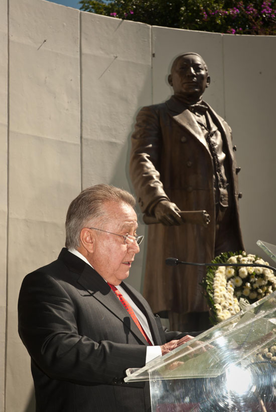  RINDE PRI HOMENAJE A LA MEMORIA DE BENITO JUÁREZ