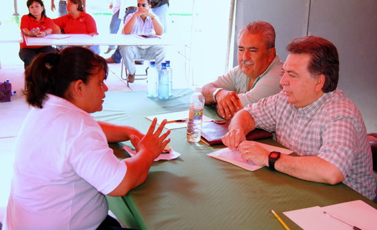 TRES MIL SERVICIOS OFRECIERON EN BRIGADA MULTIDISCIPLINARIA  EN LA COLONIA NUEVA LAGUNA