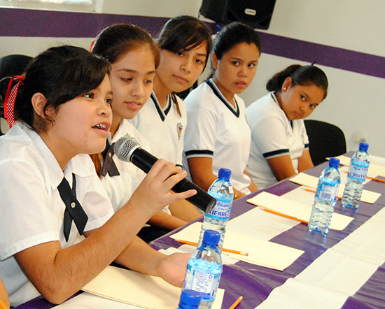 Celebró el Sistema DIF Acuña Foro Juvenil de la Igualdad