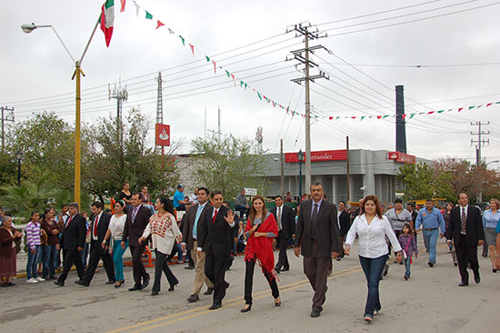 Conmemora Antonio Nerio día de la Independencia