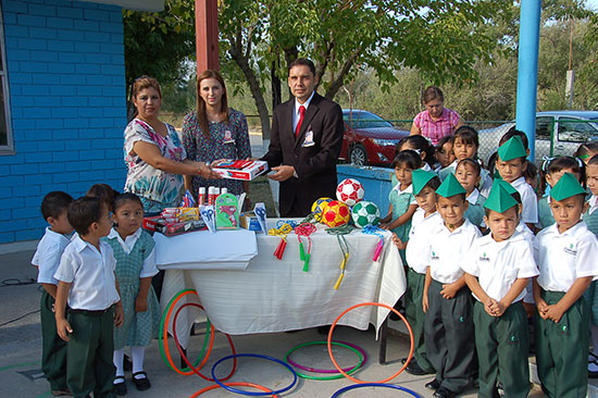 Lleva Antonio Nerio Presidencia en tu Escuela a kínder Romualdo de Hoyos