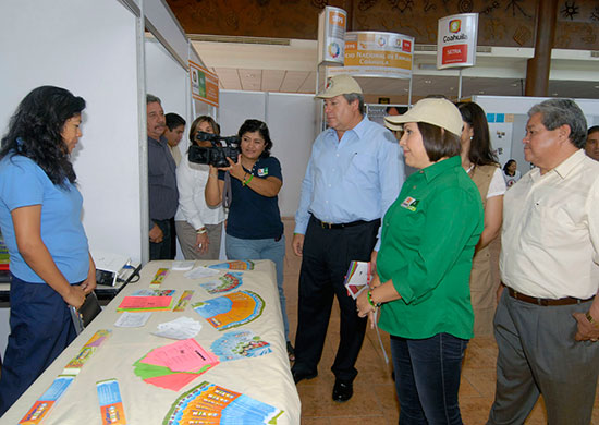 Ofrece gobierno estatal a estudiantes opciones para cumplir su servicio social