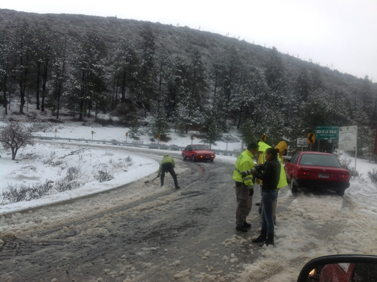 Registra Arteaga hasta 20 centímetros de nieve 