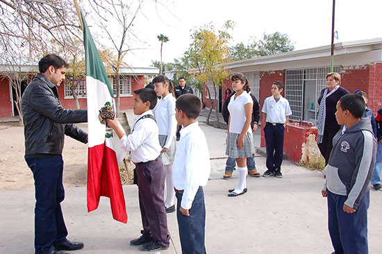 Reinicia Antonio Nerio programa Presidencia en tu Escuela