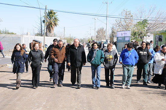 Supervisa Melchor Sánchez obra de pavimentación