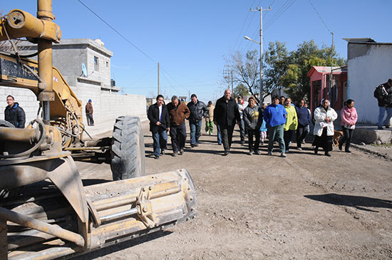 Supervisa Melchor Sánchez obra de pavimentación