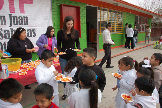 Visita Antonio Nerio kinder Dora Elia López Villela 