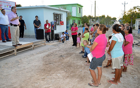 Arrancaron obra de pavimentación del Programa Hábitat en la colonia Evaristo Pérez Arreola