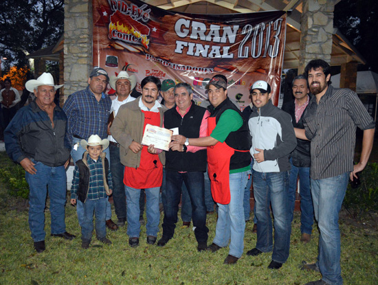 Celebraron la final del concurso de rib-eye con la participación de 8 equipos