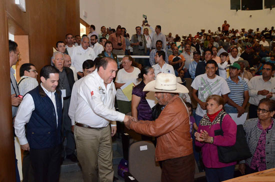 En Coahuila se garantiza la tenencia de la tierra