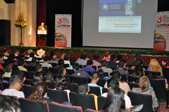  Inaugura Alcalde Expo Comercial y Expo Ganadera, Agrícola y Cinegética 