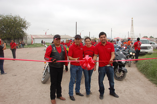 Recibe Nueva Rosita a cientos de bikers 