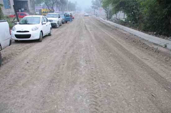 Inicia alcalde Melchor Sánchez obra de pavimentación en Col. Burócratas