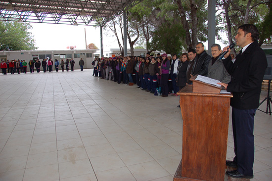 Reconoce ayuntamiento destacada participación de normalistas en eventos civicos y culturales 