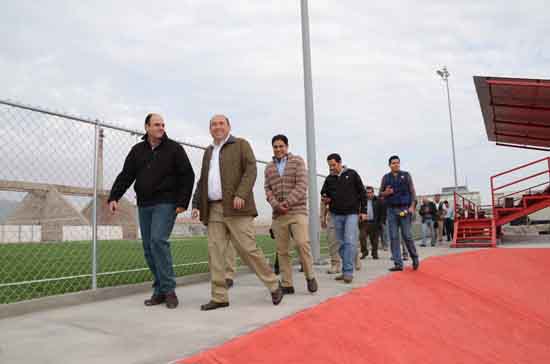   SUPERVISA GOBERNADOR OBRAS EN SALTILLO