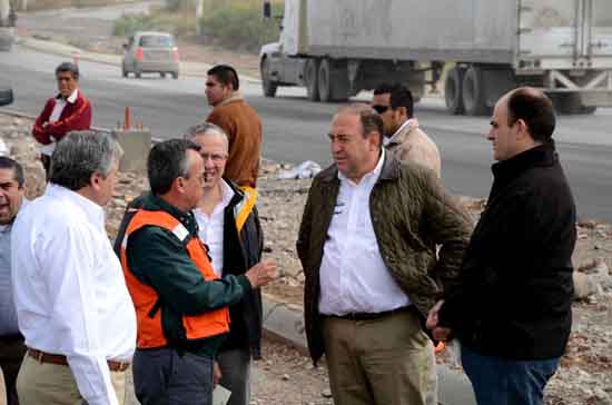   SUPERVISA GOBERNADOR OBRAS EN SALTILLO