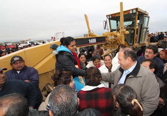   INVERTIREMOS EN 2014 MÁS EN CARRETERAS.- RUBÉN MOREIRA