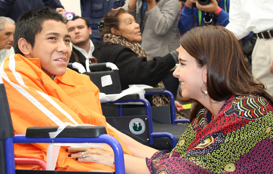 RECONOCE DIRECTORA NACIONAL DE BENEFICENCIA PÚBLICA TRABAJO DE ALMA CAROLINA VIGGIANO