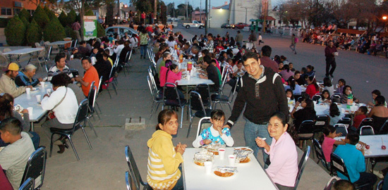 Celebran Antonio y Anateresa Nerio Día de la Candelaria 