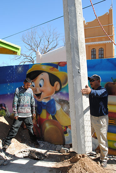 Continúan acciones de mejoras a la infraestructura educativa de Acuña