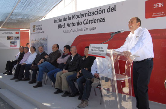 En infraestructura hacemos bien las cosas, con más obras viales 