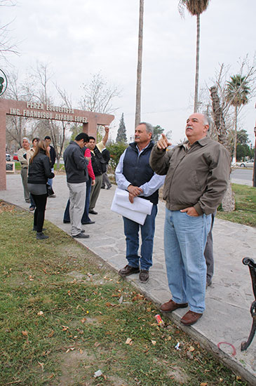 Supervisa Melchor Sánchez remodelación de la Plaza del Escultismo