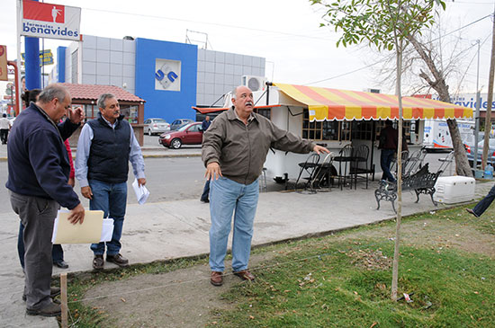 Supervisa Melchor Sánchez remodelación de la Plaza del Escultismo