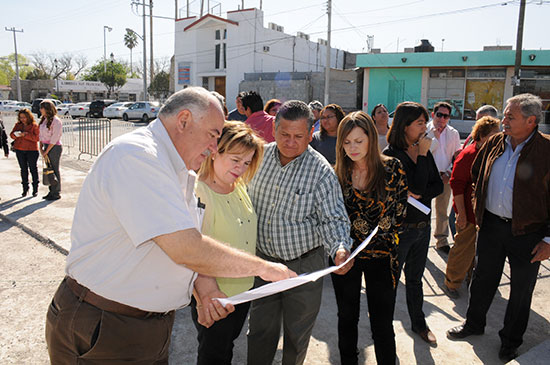 Supervisa Melchor Sánchez avance de obra en la Rotonda Benito Juárez