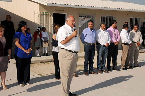 Inauguran instalación de subestación eléctrica en primaria